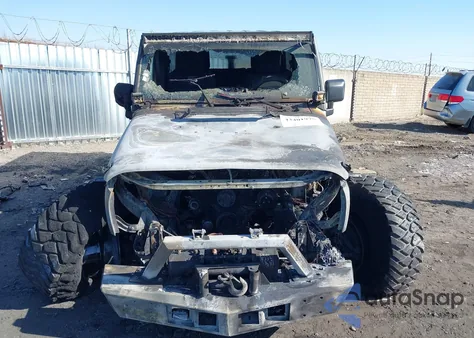 2009 Jeep Wrangler Unlimited X z USA, uszkodzony, nr VIN 1J4GA39199L765982